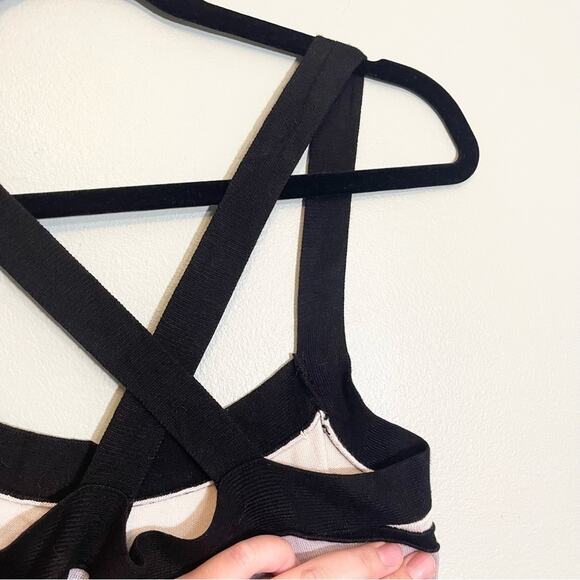 2B Bebe Womens Striped Square Neck Sleeveless Cross Back Dress Black White Large - Picture 4 of 13